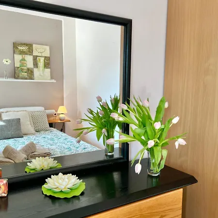 Family House ניקיטי